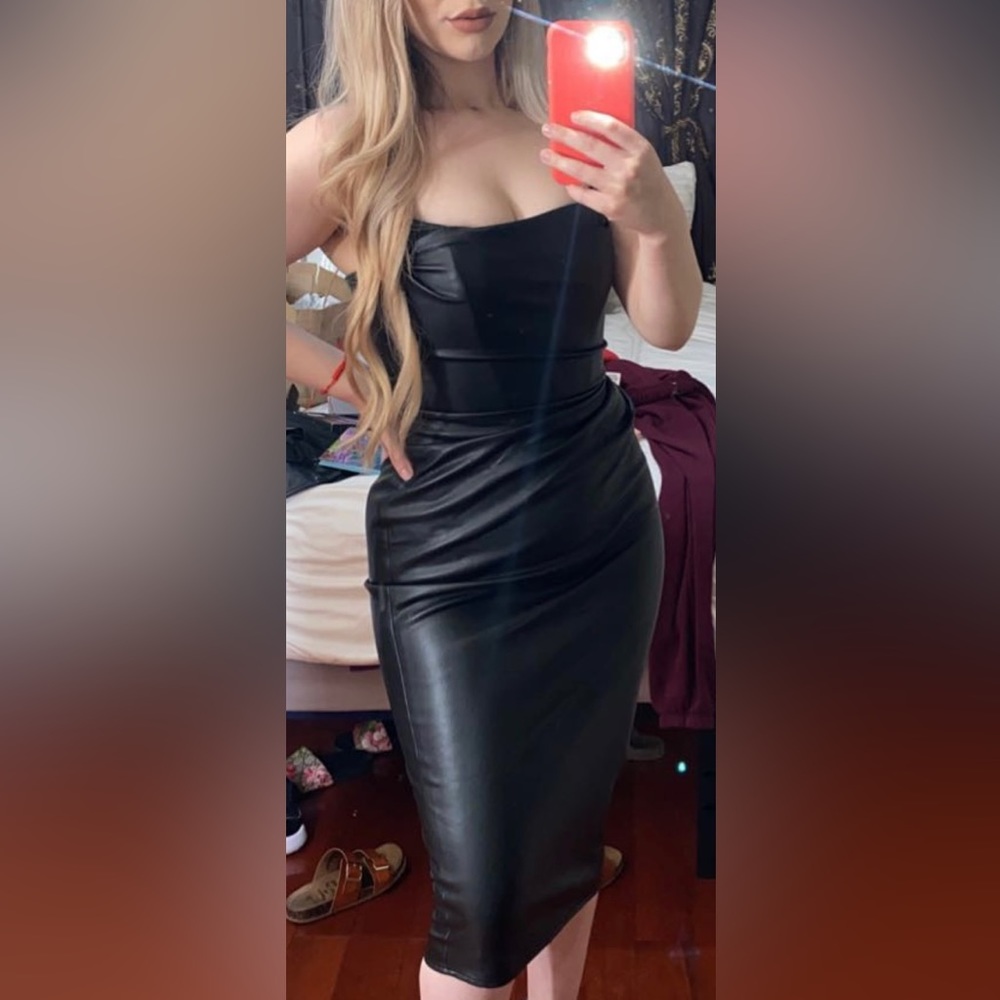 House of Cb "LUANNE" 🤍 dresss